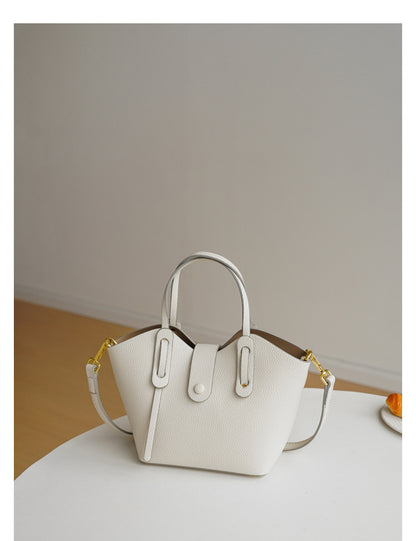 Unique Hand Wing Bag