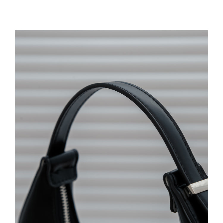 New Fashion Simple Personality Crescent Bag
