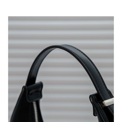 New Fashion Simple Personality Crescent Bag