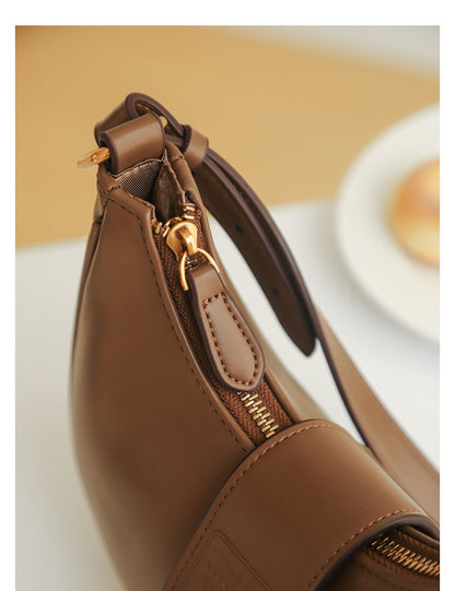 Adiffu Premium Vintage Crescent Bag
