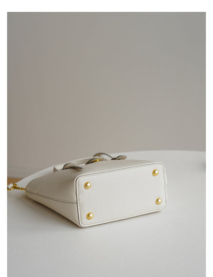 Unique Hand Wing Bag