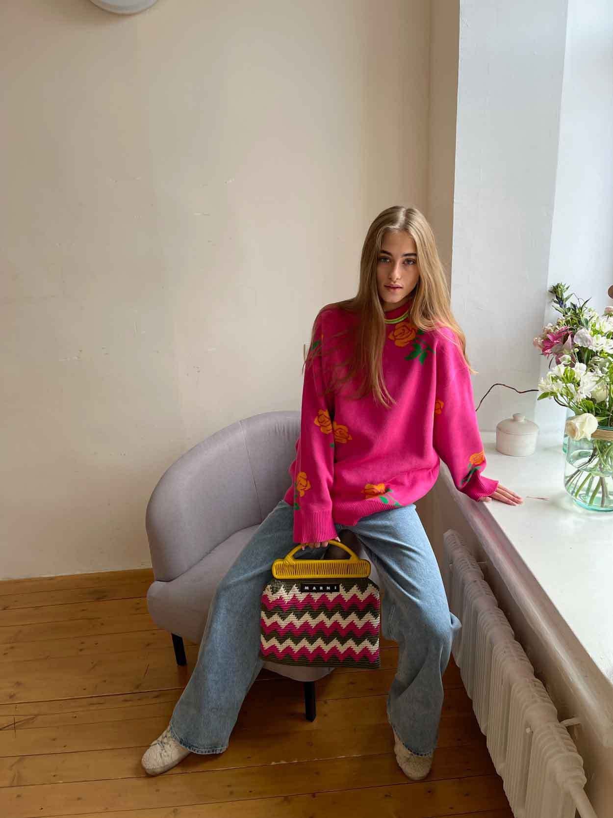 Adiffu Loose Colored Rose Crew-neck Sweater