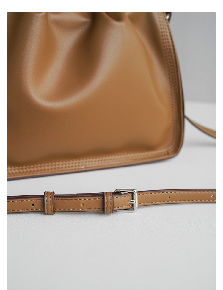 Adiffu Fresh Chain Pleated Bag