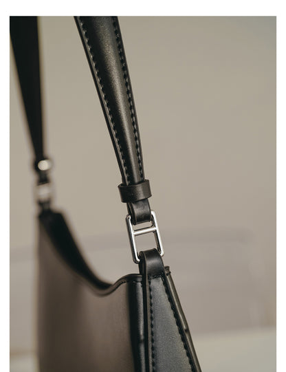 Adiffu Baguette Underarm Shoulder Bag