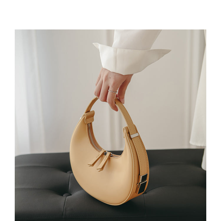 New Fashion Simple Personality Crescent Bag