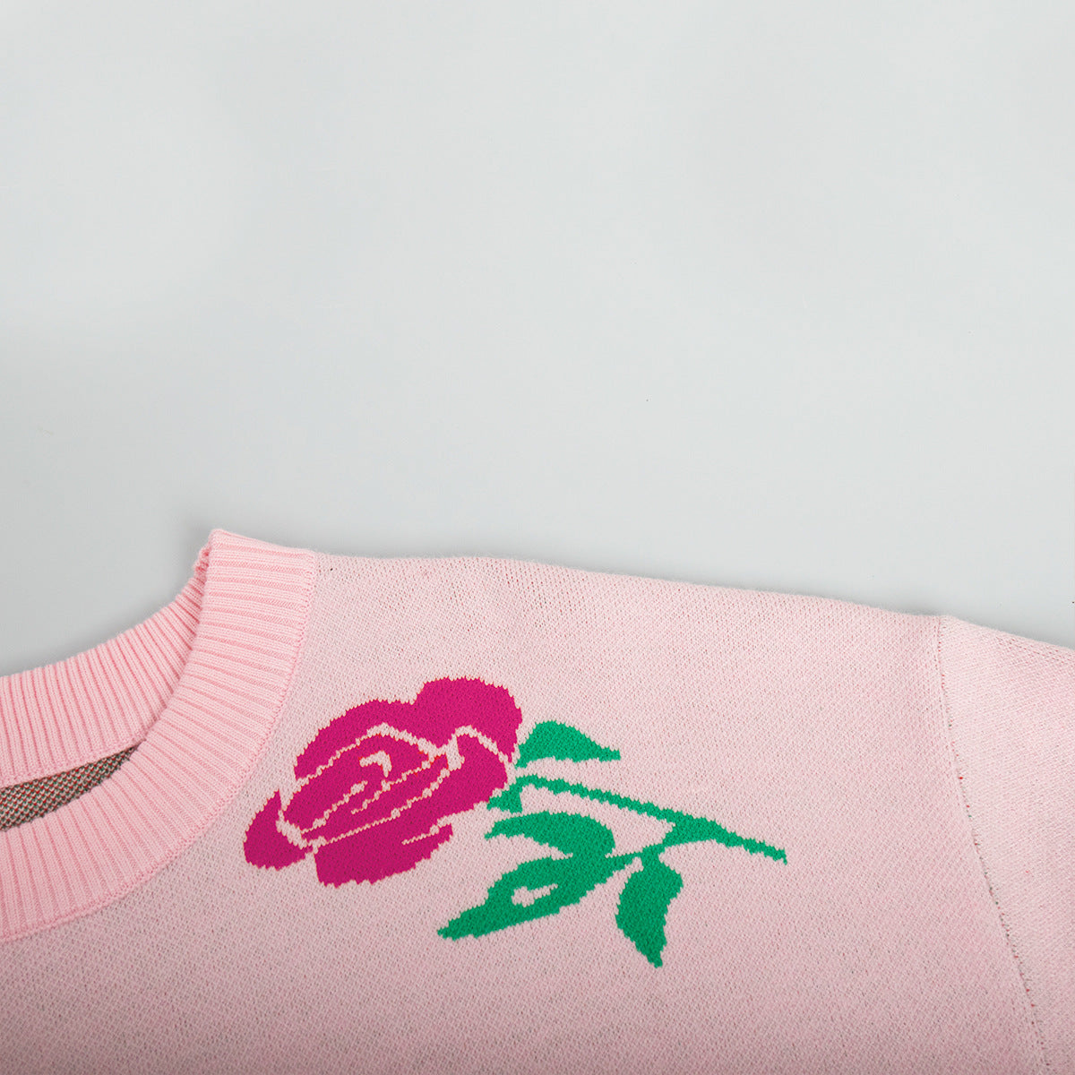 Adiffu Loose Colored Rose Crew-neck Sweater