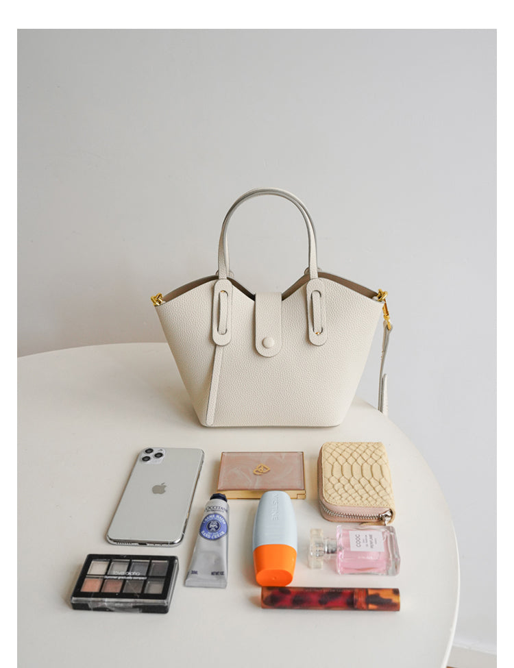 Unique Hand Wing Bag