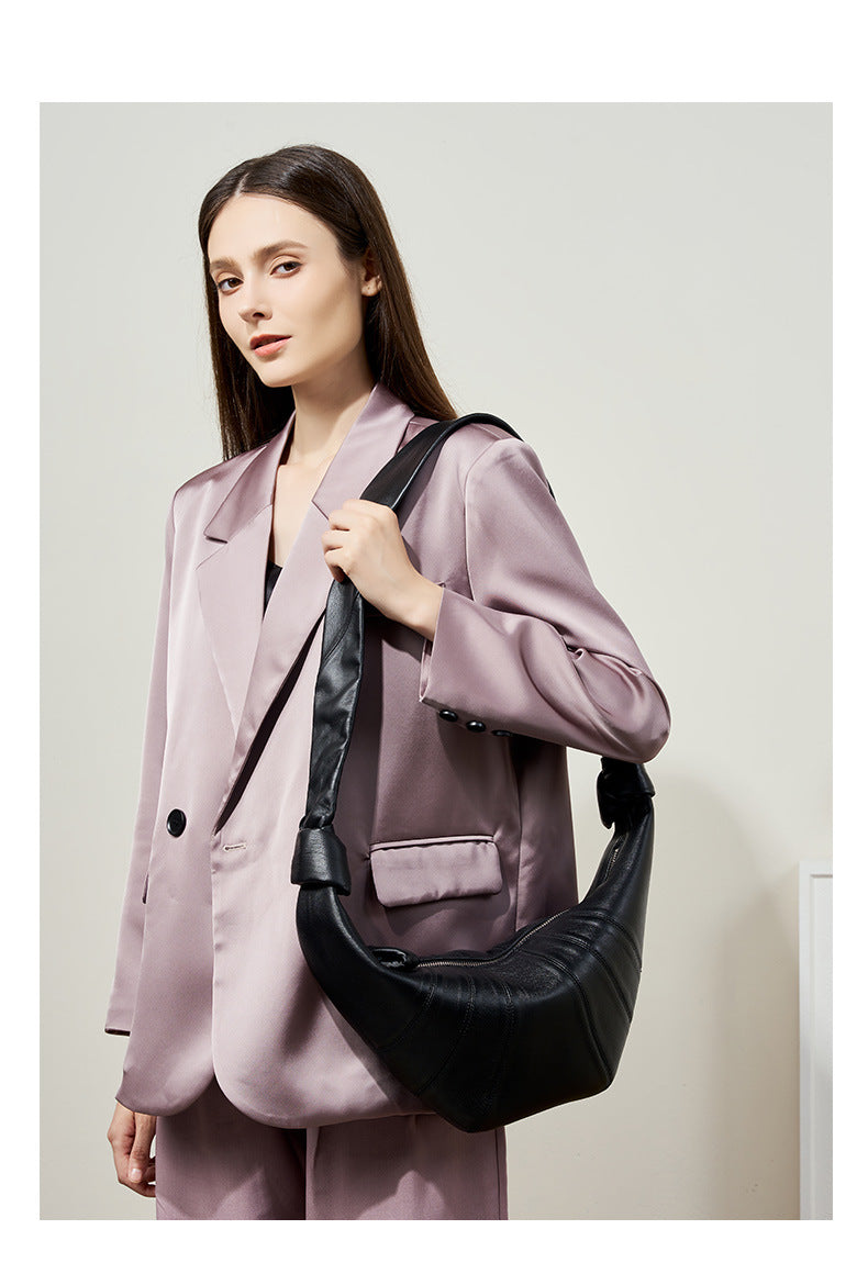 Adiffu Black Sheepskin Horn Bag