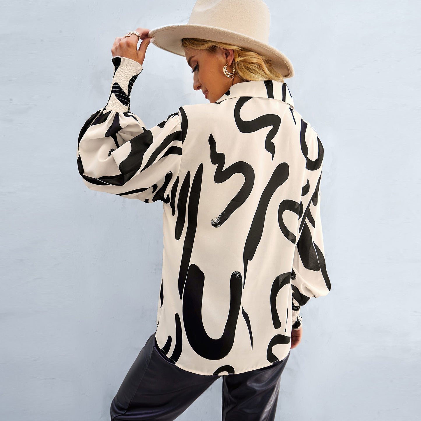 Loose Printed Long-Sleeved Shirt