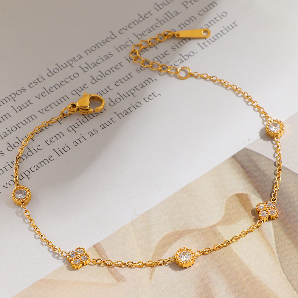 Elegant Minimalist Flower-shaped Circular Zirconia Bracelet