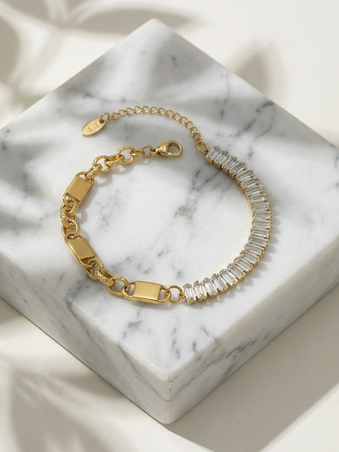 Elegant Zircon Beaded Chain Bracelet-Gold Stainless Steel