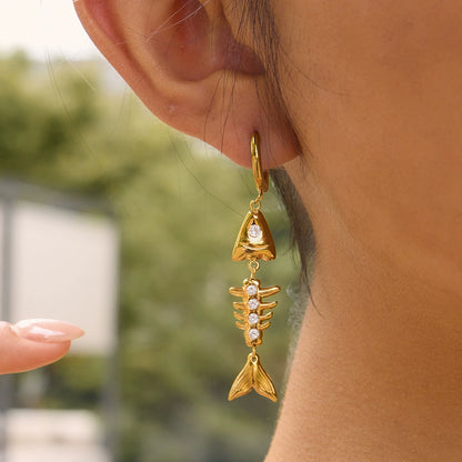 Tropical Chic Gold Fishbone Pendant Earrings