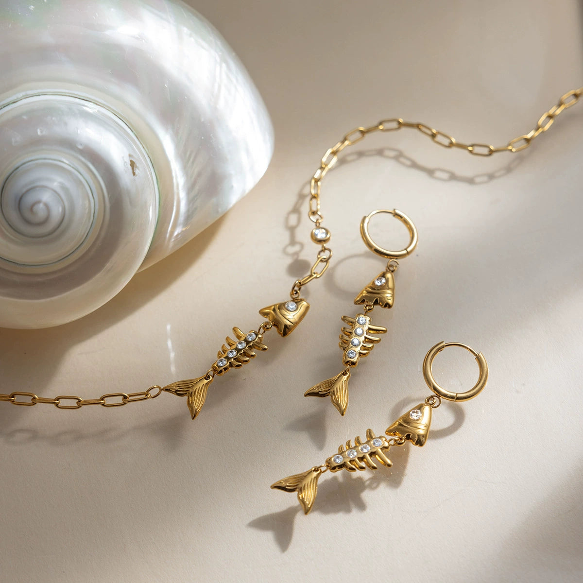 Tropical Chic Gold Fishbone Pendant Earrings