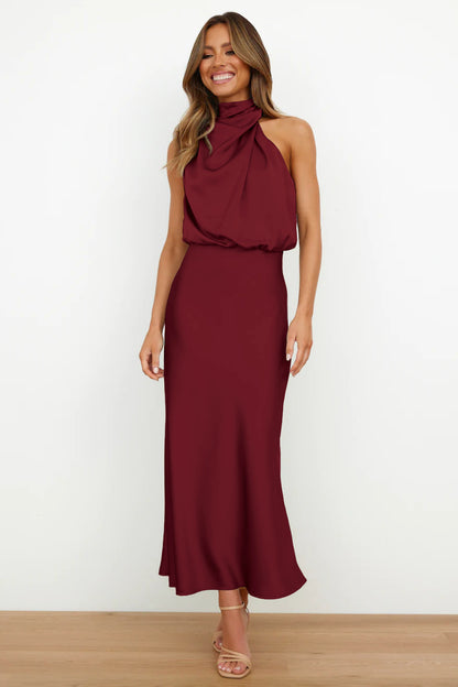 Stylish And Elegant Sleeveless Dress