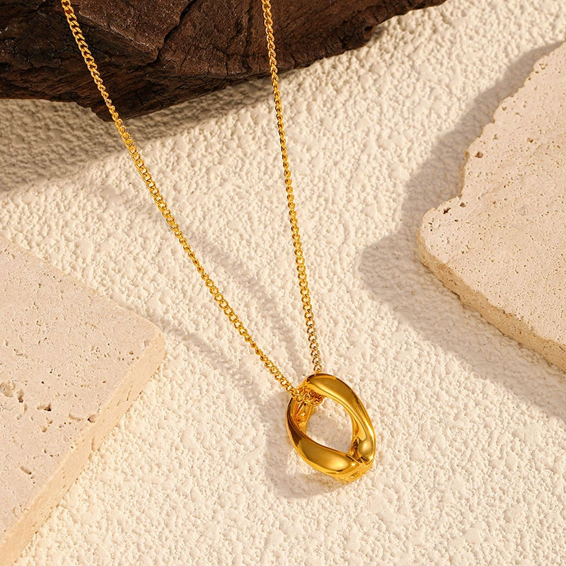 Trendy Hollow Oval Pendant Necklace-Stainless Steel Minimalist Statement Collar Chain