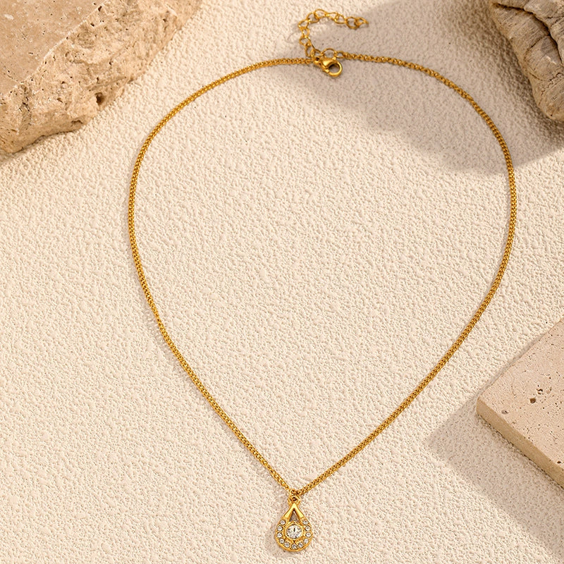 Sparkling Rhinestone Teardrop Necklace