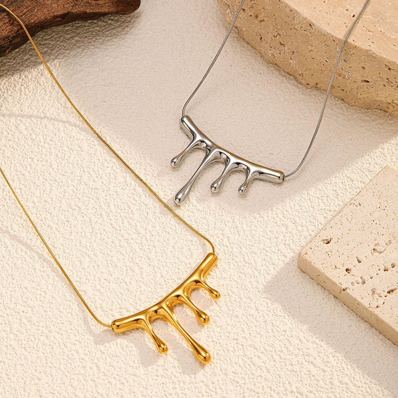 Minimalist Water Drop Necklace