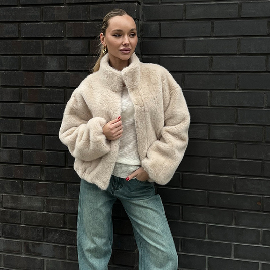 Women’s Warm Stand Collar Zip-Up Faux Fur Jacket