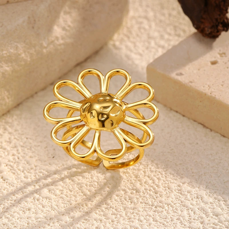 Luxe Gold Floral Open Ring-Stainless Steel Statement Jewelry for Women