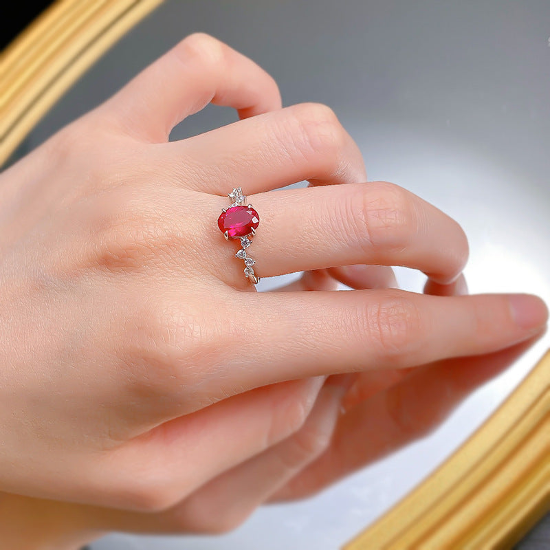 Rubina Crimson Oval Ring – 6×8mm S925 Sterling Silver
