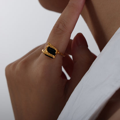 Adiffu Irregular Grain Square Box Set With Glass Stone Opening Ring