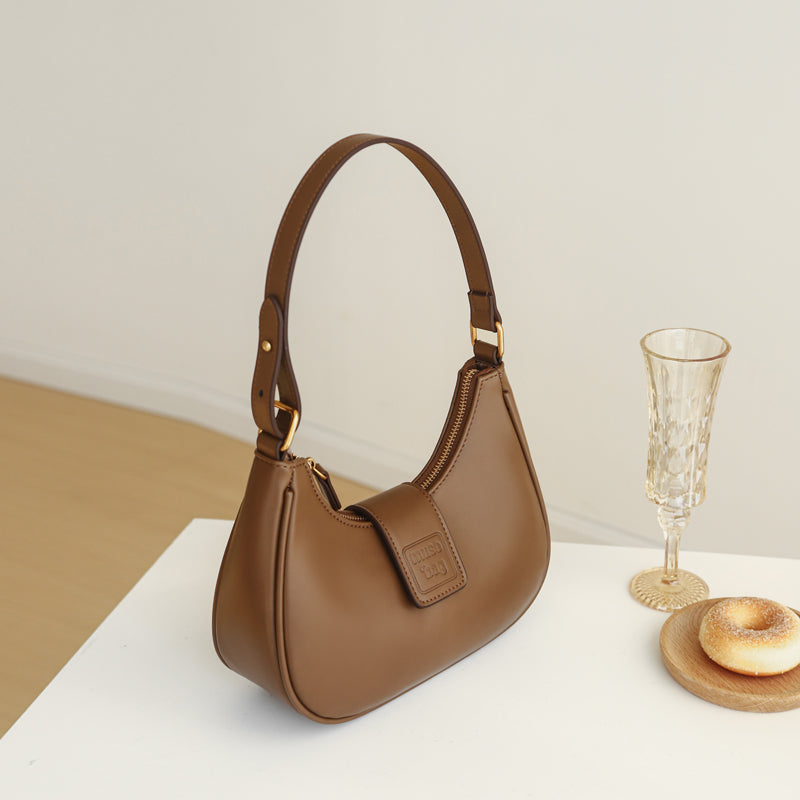 Adiffu Premium Vintage Crescent Bag