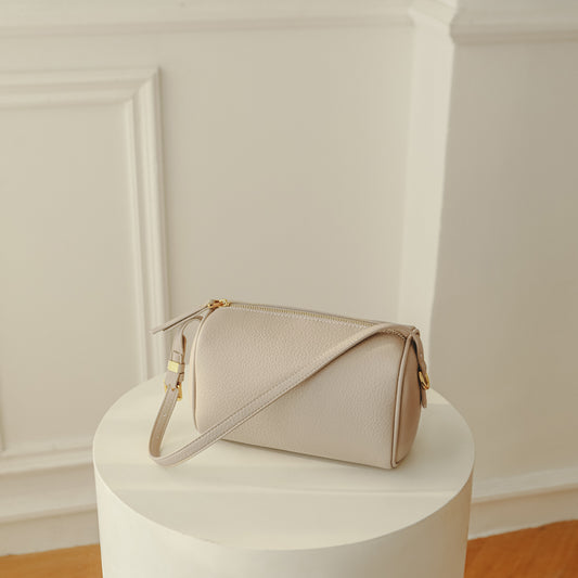 Adiffu Pillow Shoulder Bag