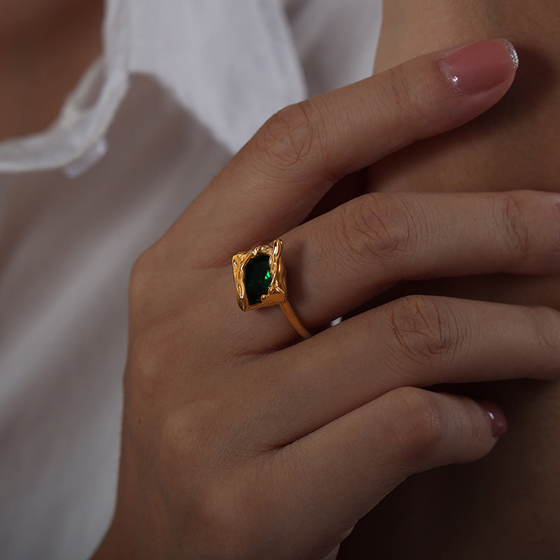 Adiffu Irregular Grain Square Box Set With Glass Stone Opening Ring