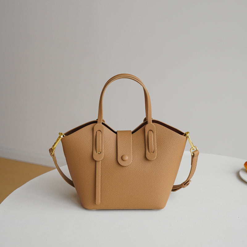 Unique Hand Wing Bag