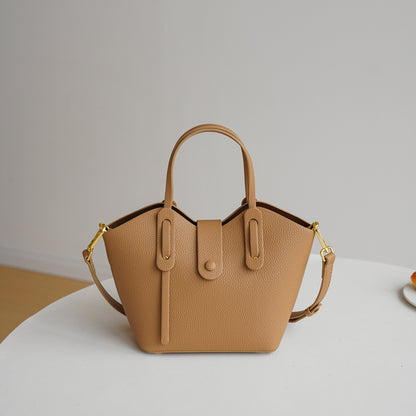 Unique Hand Wing Bag