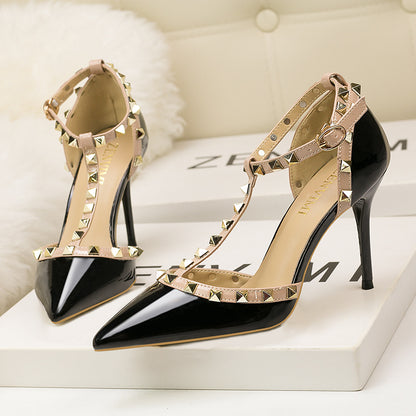 Pointed One-line Sandals With High Heels