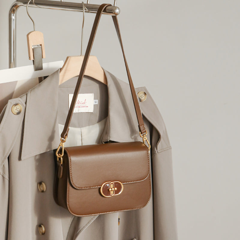 Lightweight Women's Tofu Bag