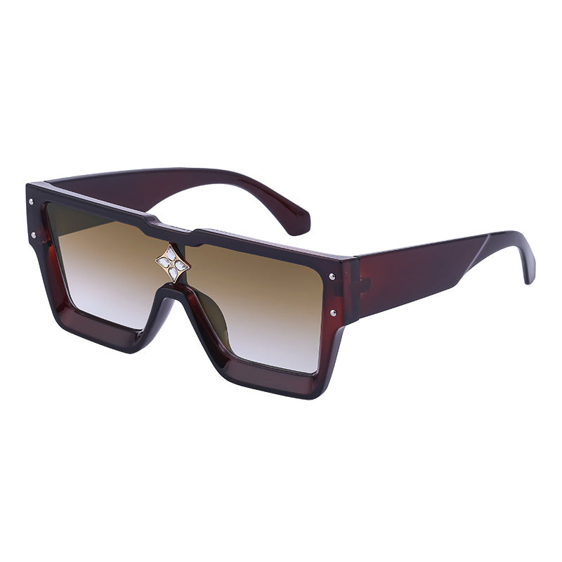 Adiffu Large-frame Sunglasses
