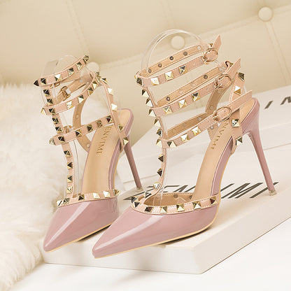 Roman Fashion Hollow High-Heeled Sandals