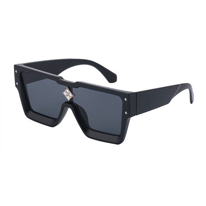 Adiffu Large-frame Sunglasses