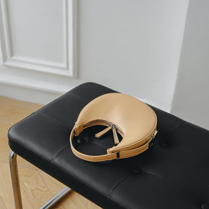 New Fashion Simple Personality Crescent Bag