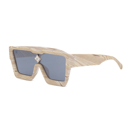 Adiffu Large-frame Sunglasses
